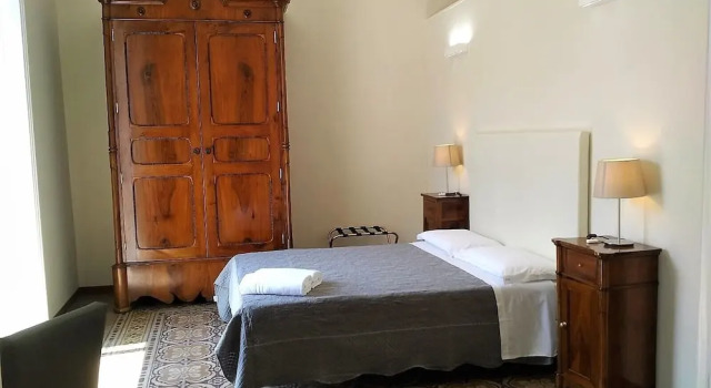 B&B Suites Pastis, Varaa Bed and Breakfast Tropea Calabria