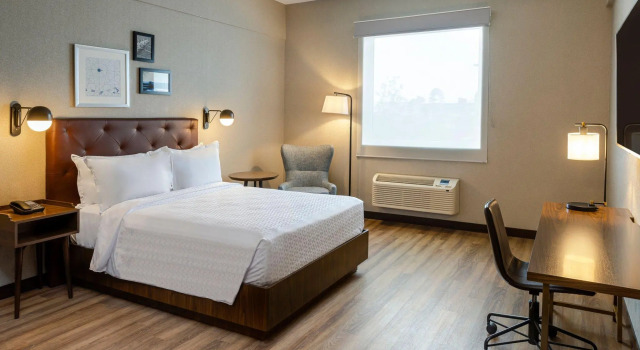 Двухместный номер Standard Four Points by Sheraton Monterrey Airport