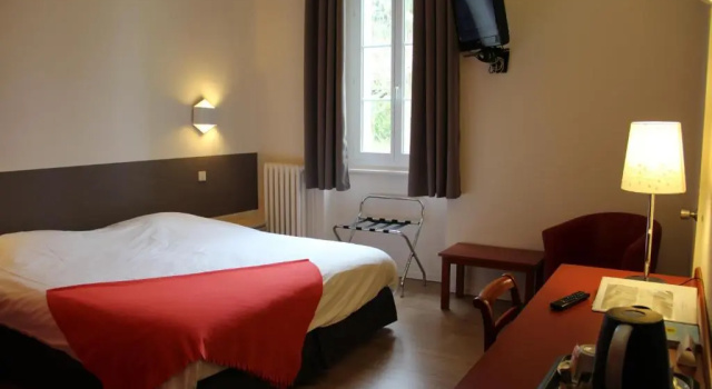 Logis L'arbousier - Hotel De La Paix, Varaa Hotelli Lamalou-les-Bains Hérault