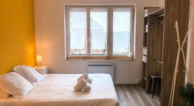 Le Calice Doré - Appartement Centre-ville - Proche Mer, Забронировать Апартаменты/квартира Отели Кале с парковкой, рядом с Colonne Louis XVIII, Парковка
