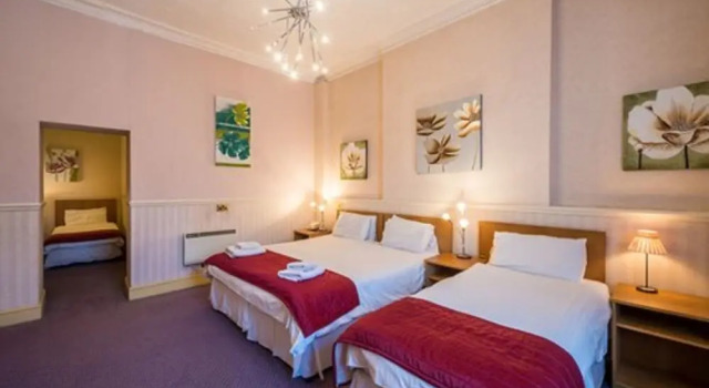 Четырёхместный семейный номер Standard Hotel Prince Regent
