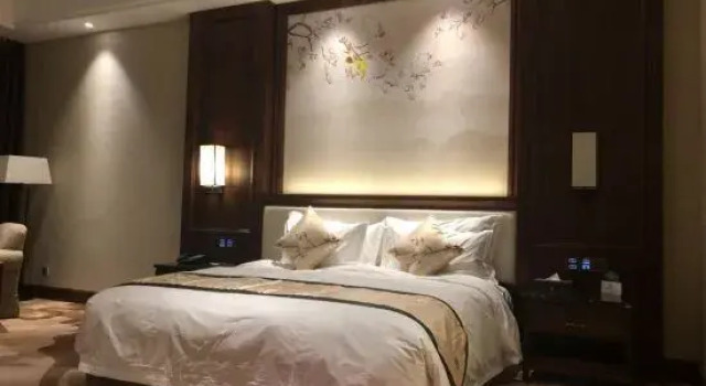 Люкс Deluxe Phoenix International Hotel