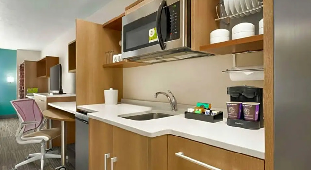 Студия Standard Home2 Suites By Hilton Bismarck