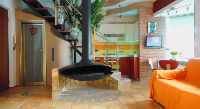Pompei Sunday Estate "Exclusive rooms", Prenota Hotel Hotel a Pompei con piscina, Piscina