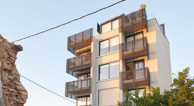 Ma Maison Nο 3, Downtown Loft, short walk to Acropolis, Ultra high speed Internet 300 Mbps, Parking upon request, 1' from metro station, Забронировать Отель Афины Острова Саронического залива - Аттика, рядом с Холм Филопаппос