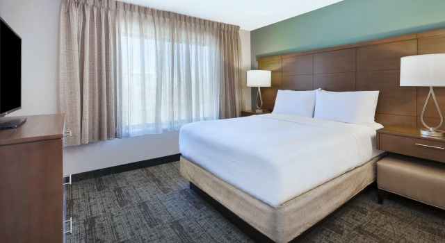 Двухместный люкс c 1 комнатой Staybridge Suites Columbia by IHG