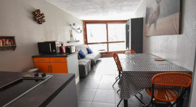 Les Balcons de Villard, Studio Chaleureux 4-6 PERS 50m des pistes, Balcon exposé Sud, DRAPS NON COMPRIS, Забронировать Отель Отели Vercors с парковкой, Парковка