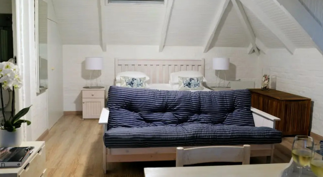 Студия Rocklands Seaside Bed and Breakfast
