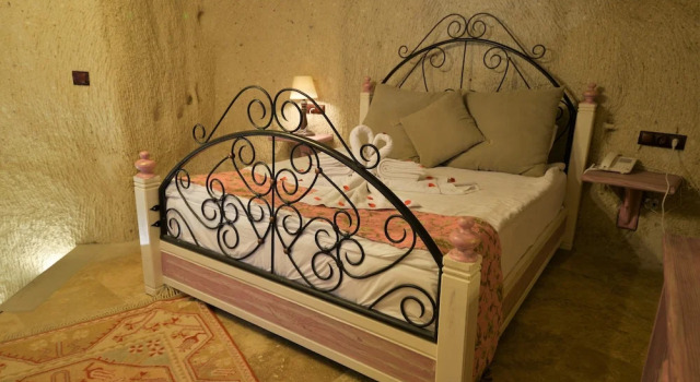 Двухместный люкс Caftan Cave Suites