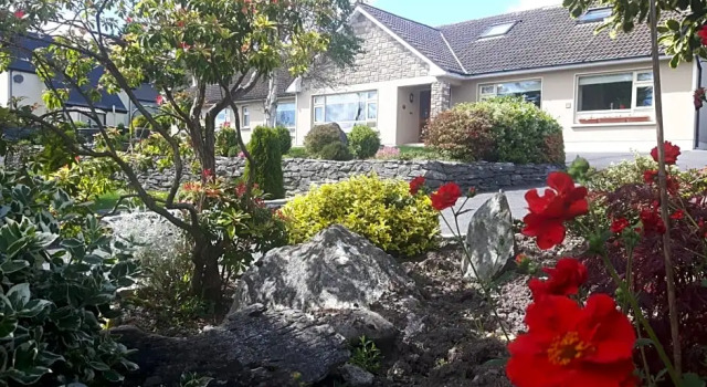 Laburnum B&B, Book Hotel Hotels in Kerry with Parking, Parking