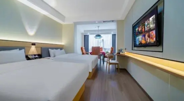 Люкс Tianyue Hotel (Songtao Shichang Plaza)