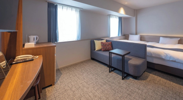 Трёхместный номер Deluxe New Osaka Hotel
