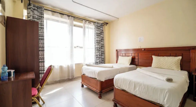 Номер Comfort Capital Comfort Hotel