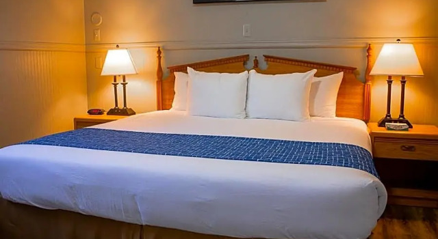 Двухместный люкс c 1 комнатой Travelodge Fort Bragg