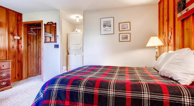 Colony Club B5, Varaa Hotelli Hotellit New England uima-altaalla, Uima-allas