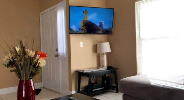 Fully Equipped Near Disney Parks 2718 4 Bedroom Home