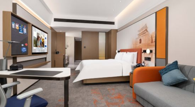 Люкс Hampton by Hilton Xining Railway Station