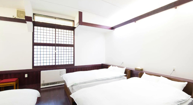 Трёхместный номер Standard Guesthouse LAMP Bungoohno