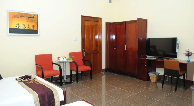Семейный номер Standard Tran Vinh Hotel