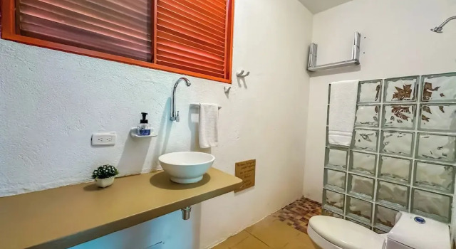 Standard quadruple chambre Hotel Chiniu