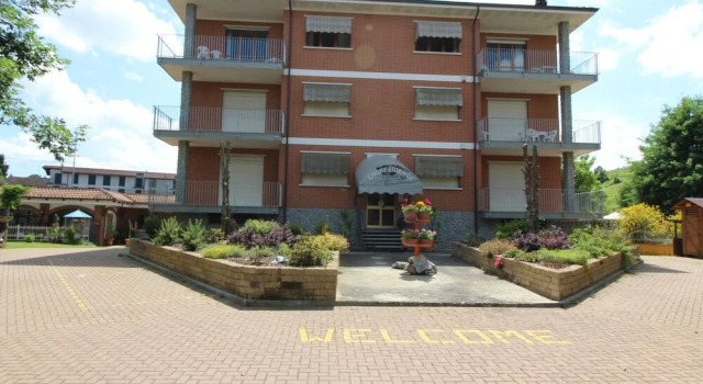 Apartment With 2 Bedrooms in San Matteo, With Pool Access, Enclosed Ga, Boek Appartement Cisterna d'Asti Piemonte