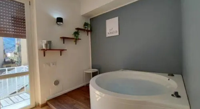Magicstay - Guest House 3 Stars La Spezia