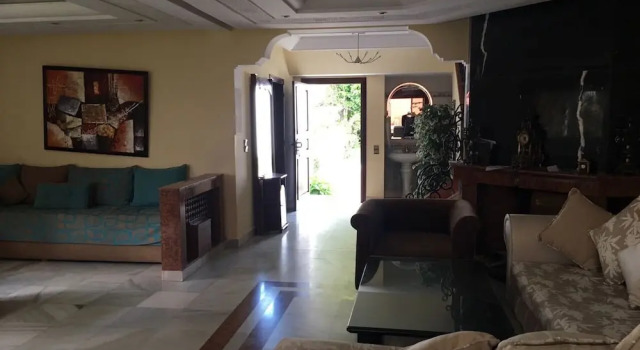 Marina Smir Villa, Rezerwuj Willa Hotele w Tanger-Tetouan z parkingiem, Parking