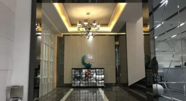 Shimoli Hotel (Shenzhen Bao'an Fanshen Subway Station)