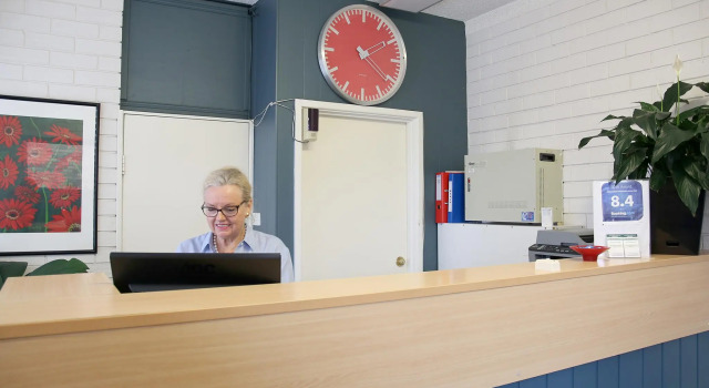 Cosmo Motel Adamstown, 预订 汽车旅馆 Adamstown 新南威尔士