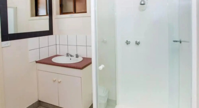 Четырёхместный номер Standard с 2 комнатами NRMA Halls Gap Holiday Park