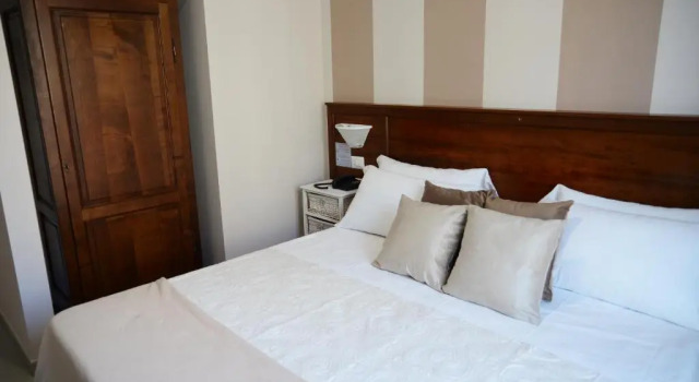 Двухместный номер Standard с балконом Hotel Giulio Cesare