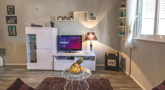 Apartment Gloria2, Забронировать Апартаменты/квартира Отели Марина с парковкой, Парковка