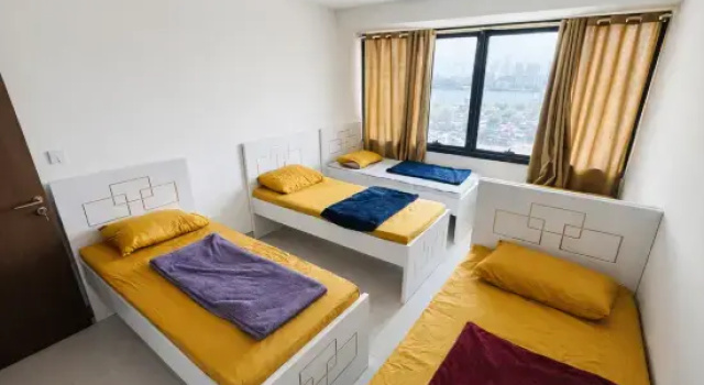 Кровать в общем номере emaro hostel