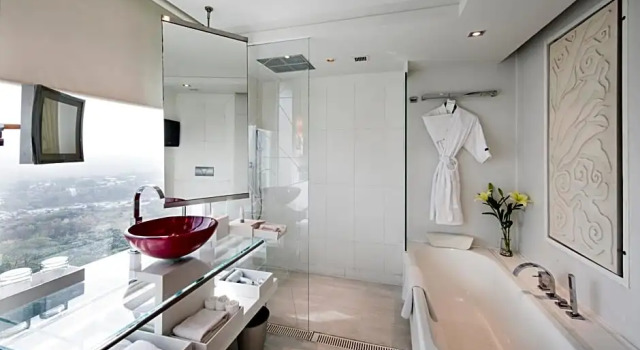 Двухместный номер Deluxe с видом на город Le Meridien Gurgaon, Delhi NCR