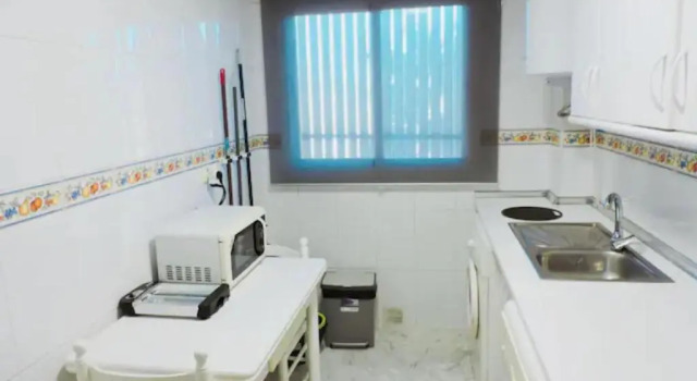 Апартаменты Cozy 2 bedroom apartment. Parking included.