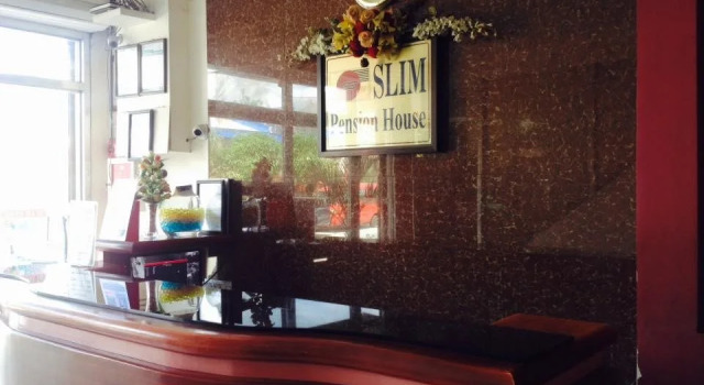 Slim Pension House