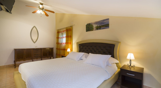 Apartments Marija, Prenota Appartamento Brna 