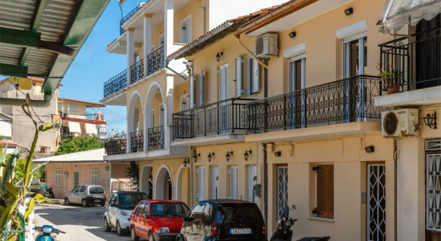 Andria City Apartment