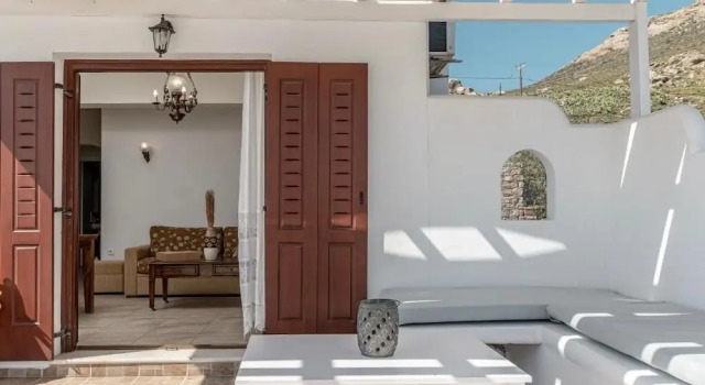 Вилла с 3 комнатами Villa of Roses in Naxos - Private villa with pool