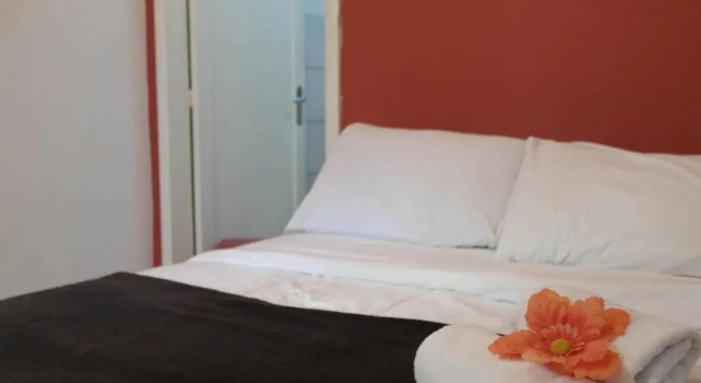 Люкс Classic с балконом POA Eco Hostel