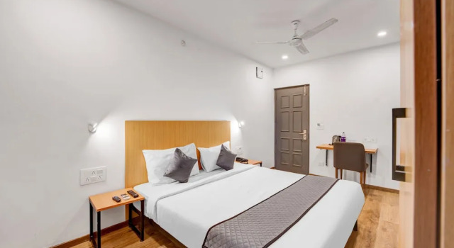 UPAR Hotels Uthandi ECR