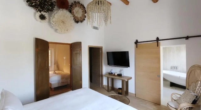 Люкс Hôtel Le Saint Remy & Spa