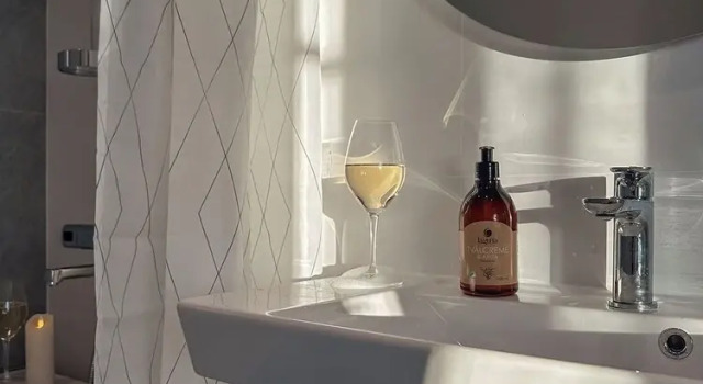 Полулюкс с балконом и с видом на озеро Barken Lodge