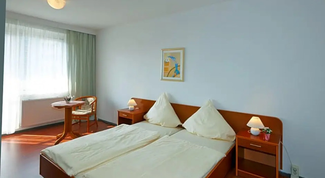 Alpha Appart Hotel Leipzig-Rötha, Rezervovat Hotel Hotely v Lipsko s parkováním, Parkování