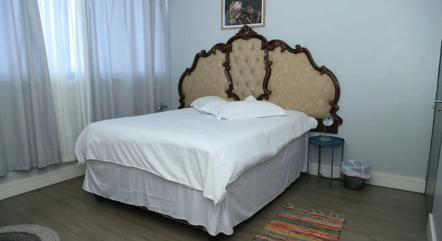 Business Apartment 77 On independence Avenue
