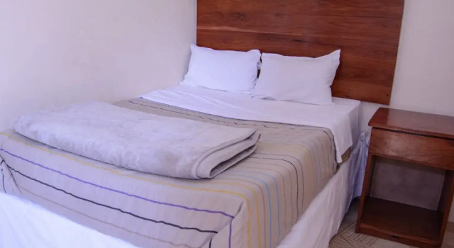 Четырёхместный семейный номер Standard с балконом The Palace Guest House