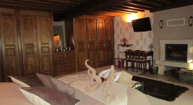 A l'Orée du Parc, Rezervasyon Bed and Breakfast Saint-Priest-des-Champs Puy-de-Dôme