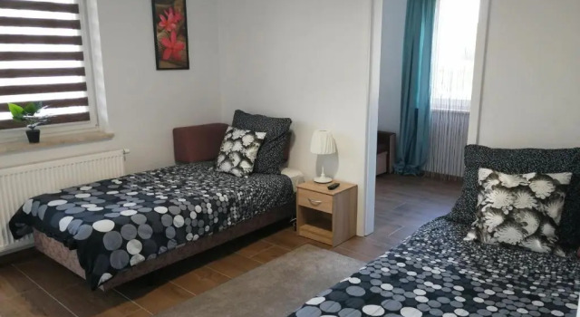 POKOJE - STUDIO GLIWICE I przy ONKOLOGII, Buchen Sie Ferienwohnung Gleiwitz 