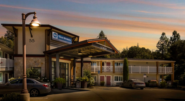 BEST WESTERN the Inn of Los Gatos, Забронировать Отель Отели Silicon Valley с бассейном, Бассейн