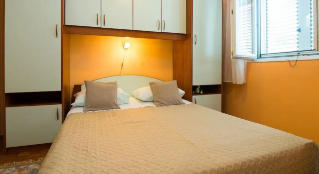 Awesome Home in Vinjerac With Wifi and 3 Bedrooms, Book Hotel Vinjerac Zadar County